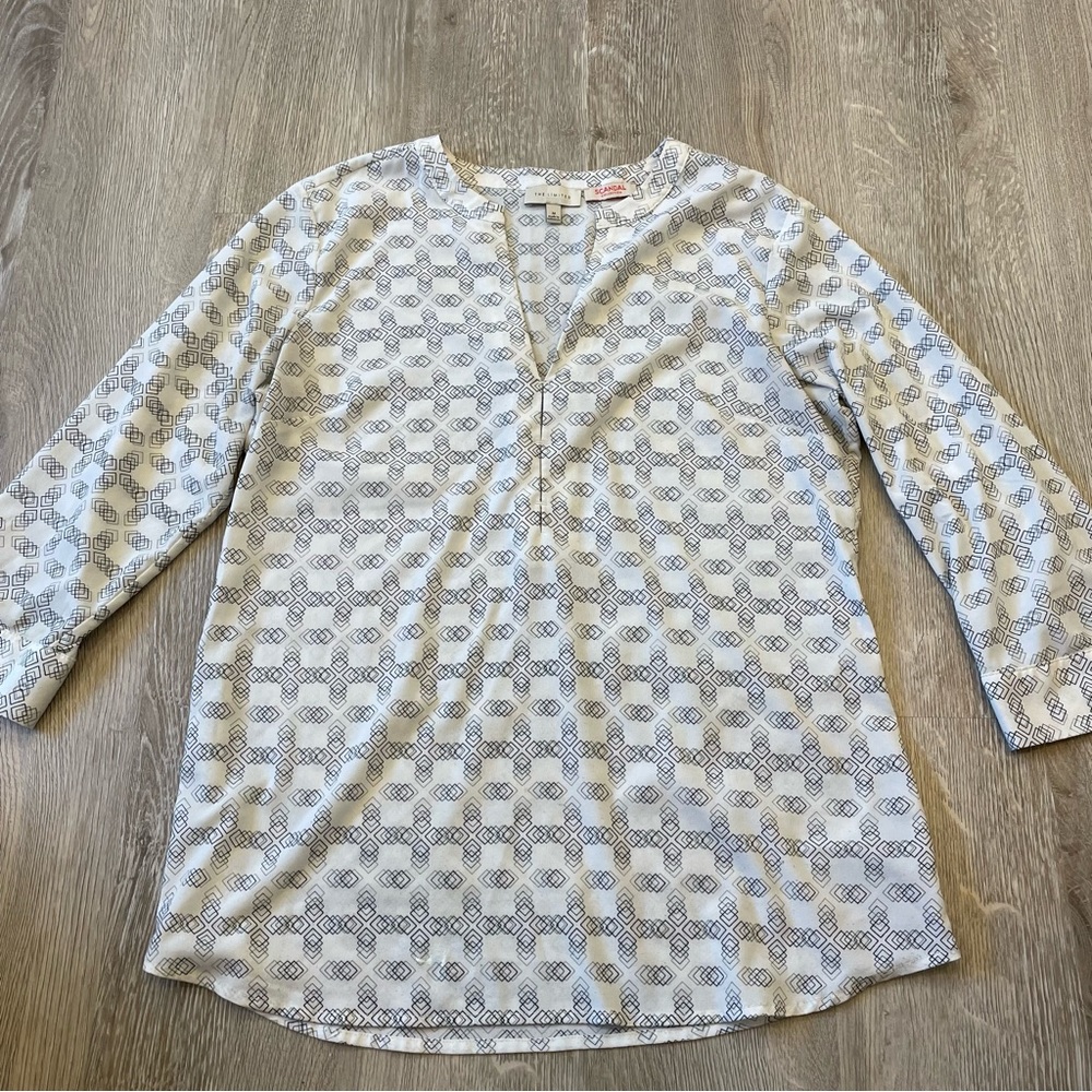 THE LIMITED Scandal Collection Blouse